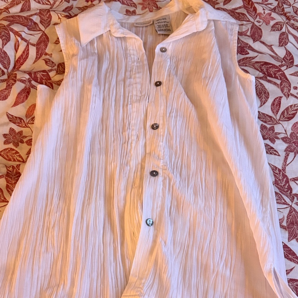 White Stag Textured White Sleeveless Top